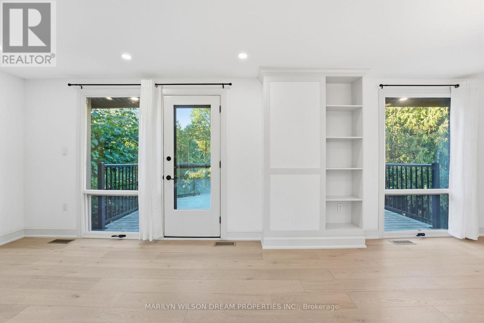 33 Commanche Drive, Ottawa, Ontario  K2E 6E8 - Photo 11 - X12976790