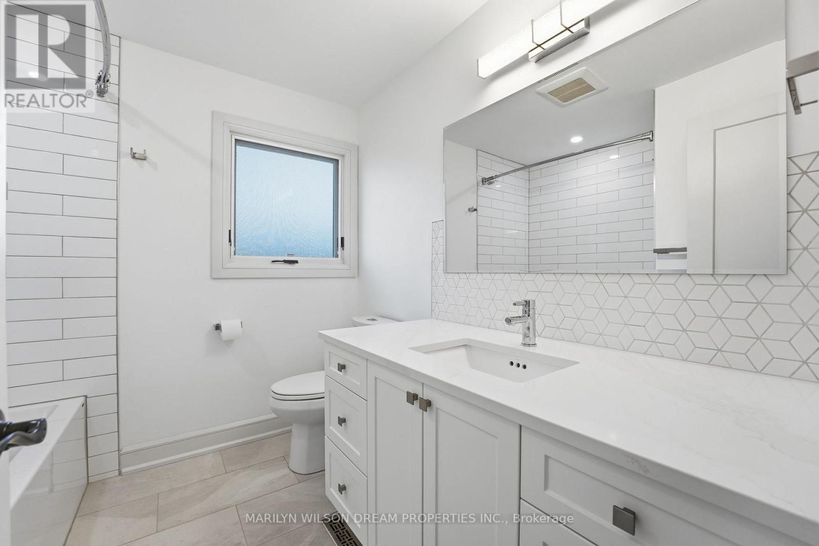 33 Commanche Drive, Ottawa, Ontario  K2E 6E8 - Photo 29 - X12976790