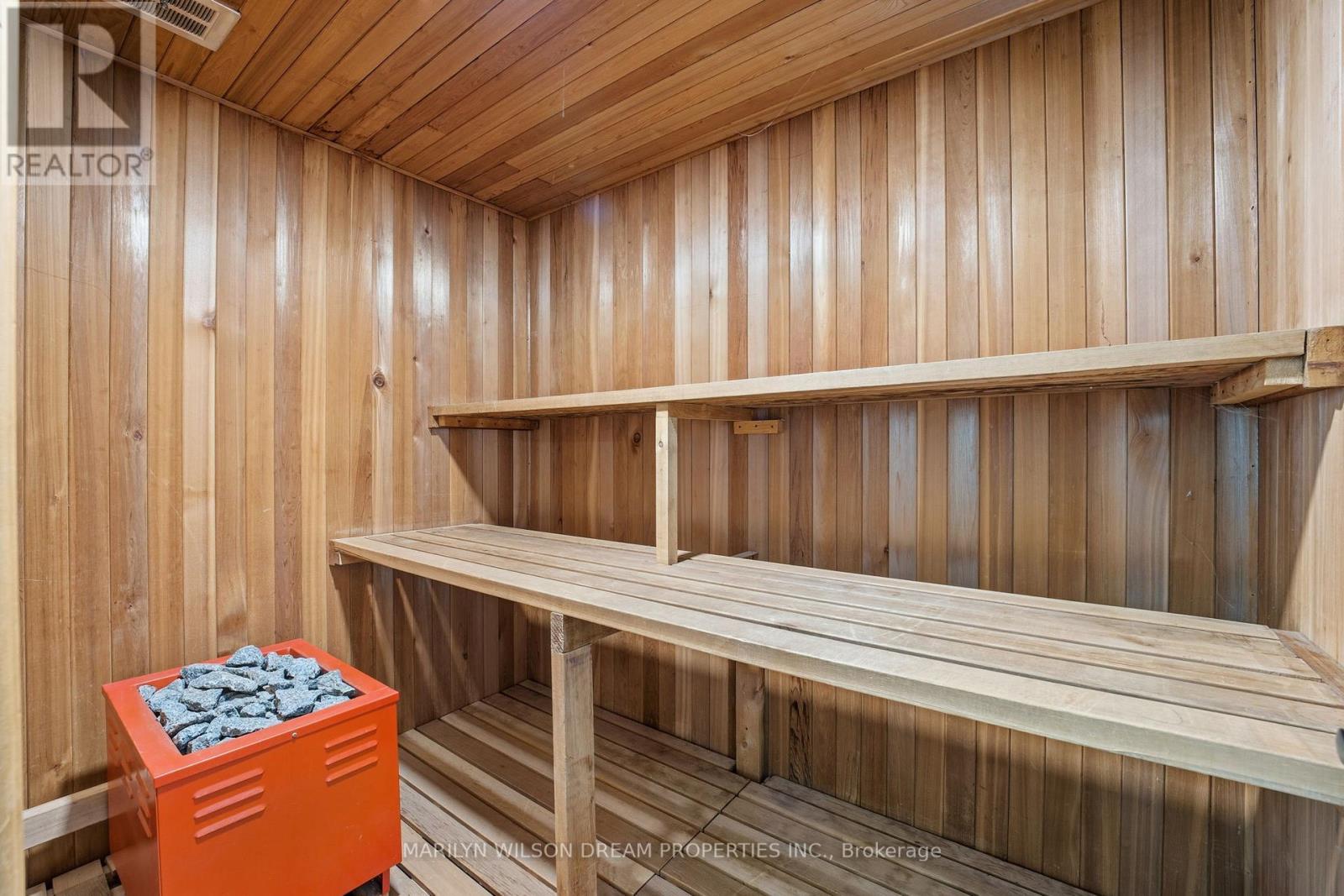 33 Commanche Drive, Ottawa, Ontario  K2E 6E8 - Photo 35 - X12976790