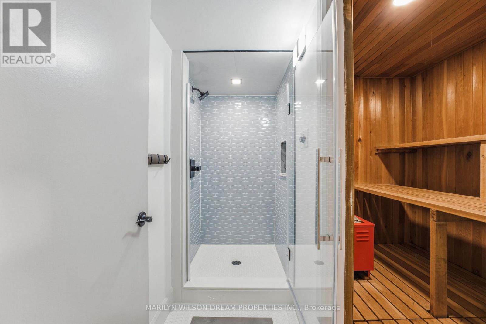 33 Commanche Drive, Ottawa, Ontario  K2E 6E8 - Photo 36 - X12976790