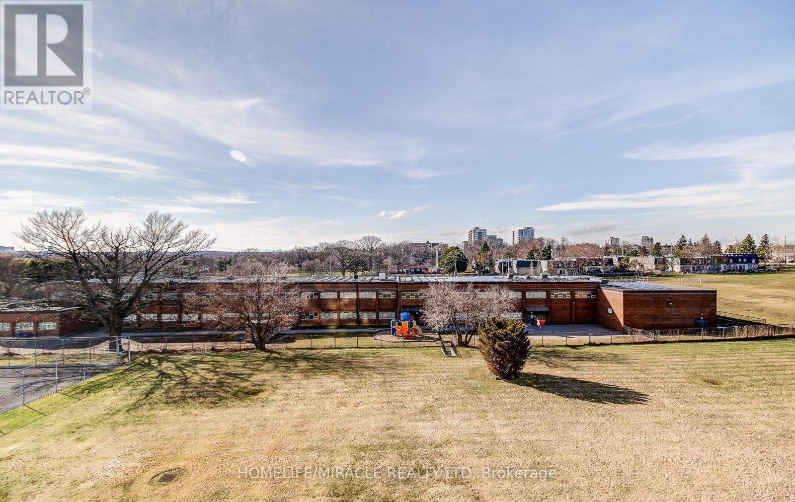 504 - 1333 Bloor Street, Mississauga, Ontario  L4Y 3T6 - Photo 37 - W12976450