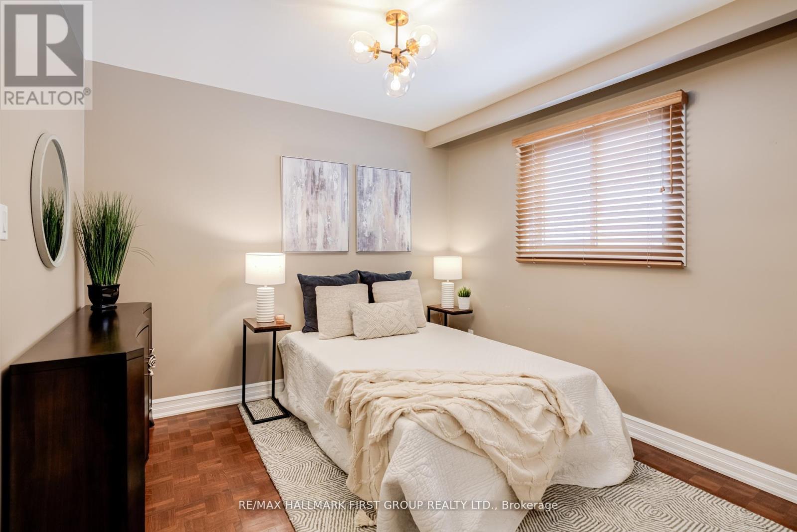 520 Mcleod Crescent, Pickering, Ontario  L1W 3M5 - Photo 19 - E12869950