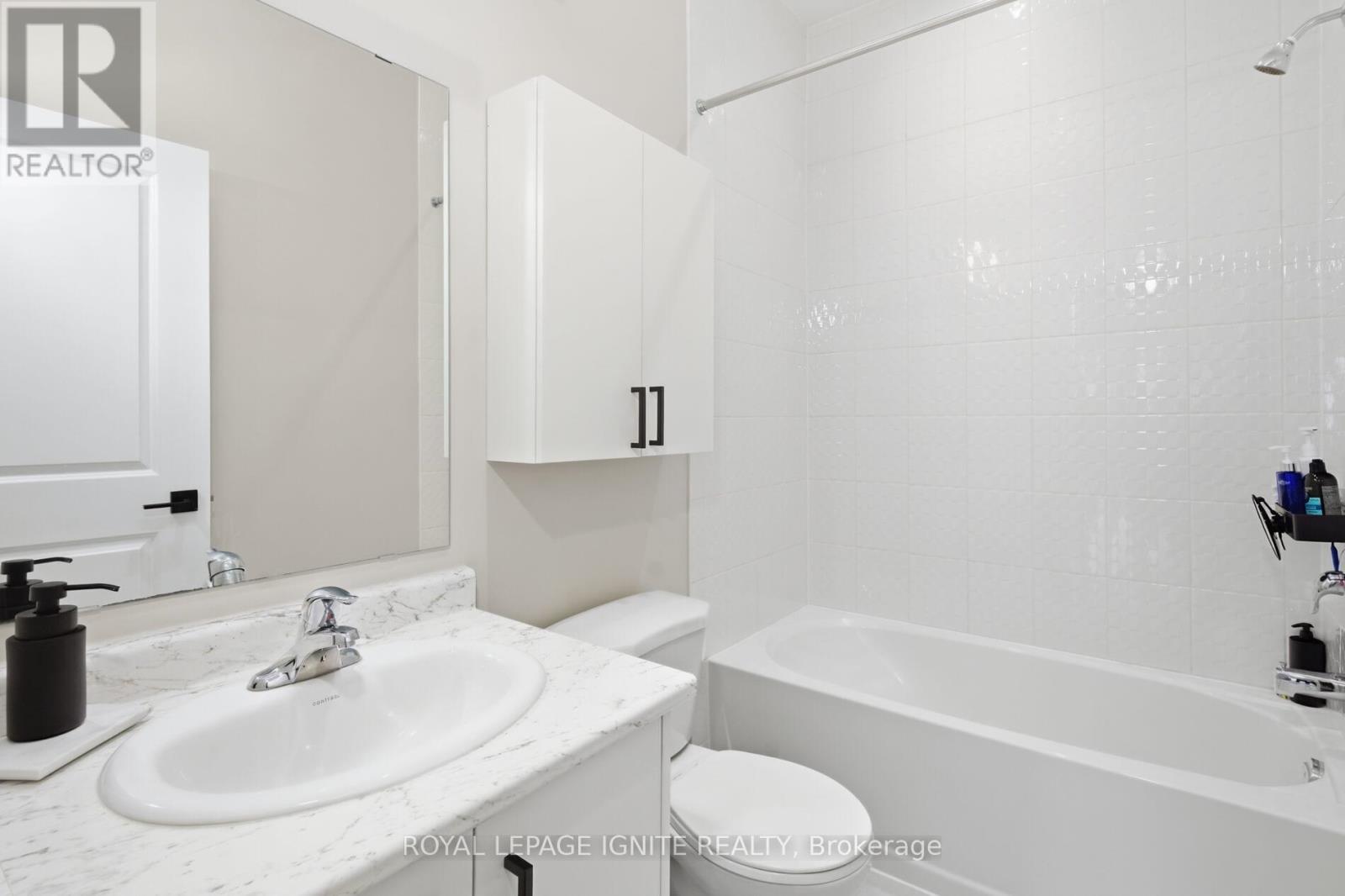 255 Moody Drive, Vaughan, Ontario  L4H 5G2 - Photo 27 - N12836694