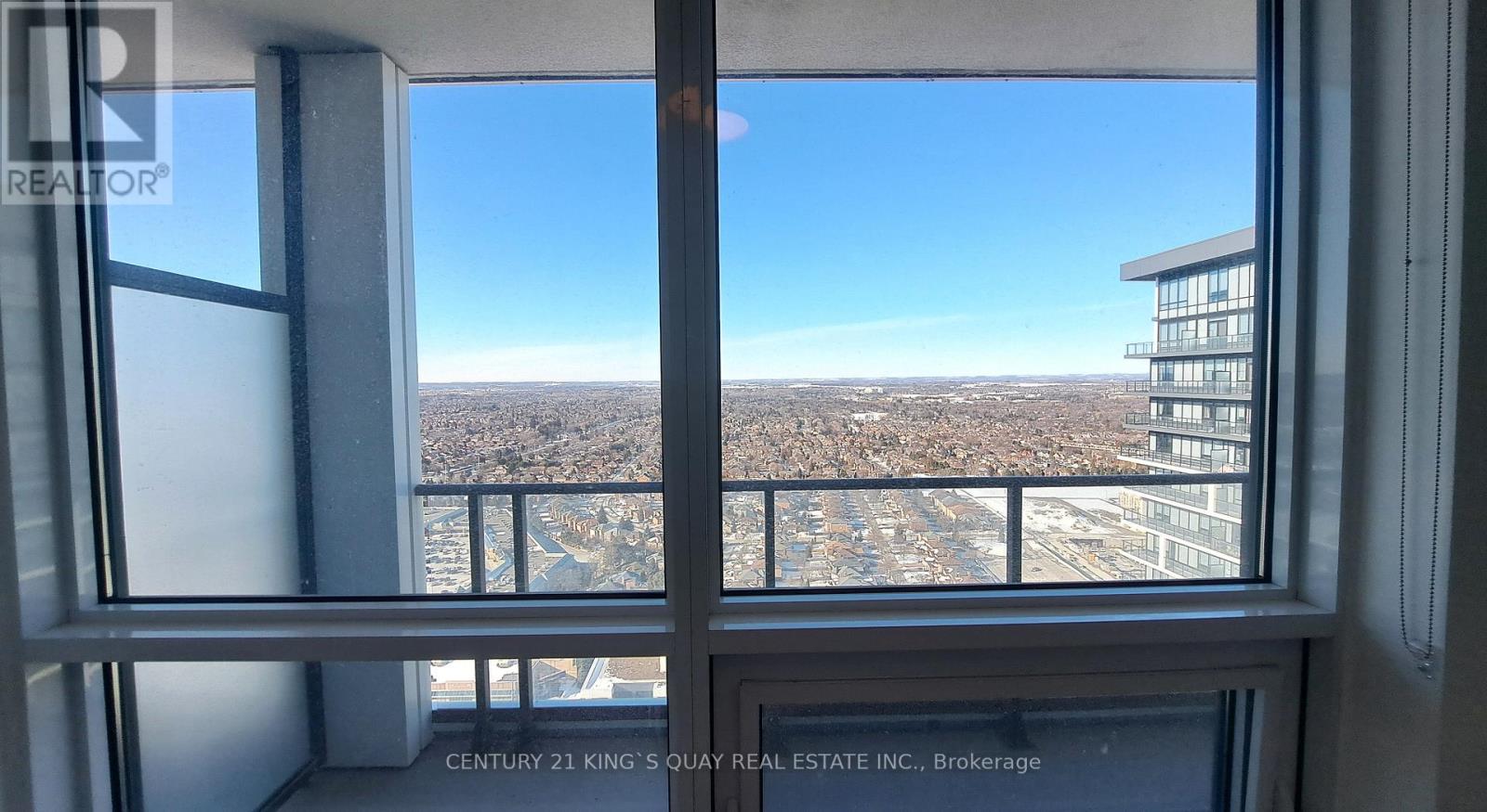 3909 - 8 Water Walk Drive, Markham, Ontario  L3R 6L4 - Photo 18 - N12975340