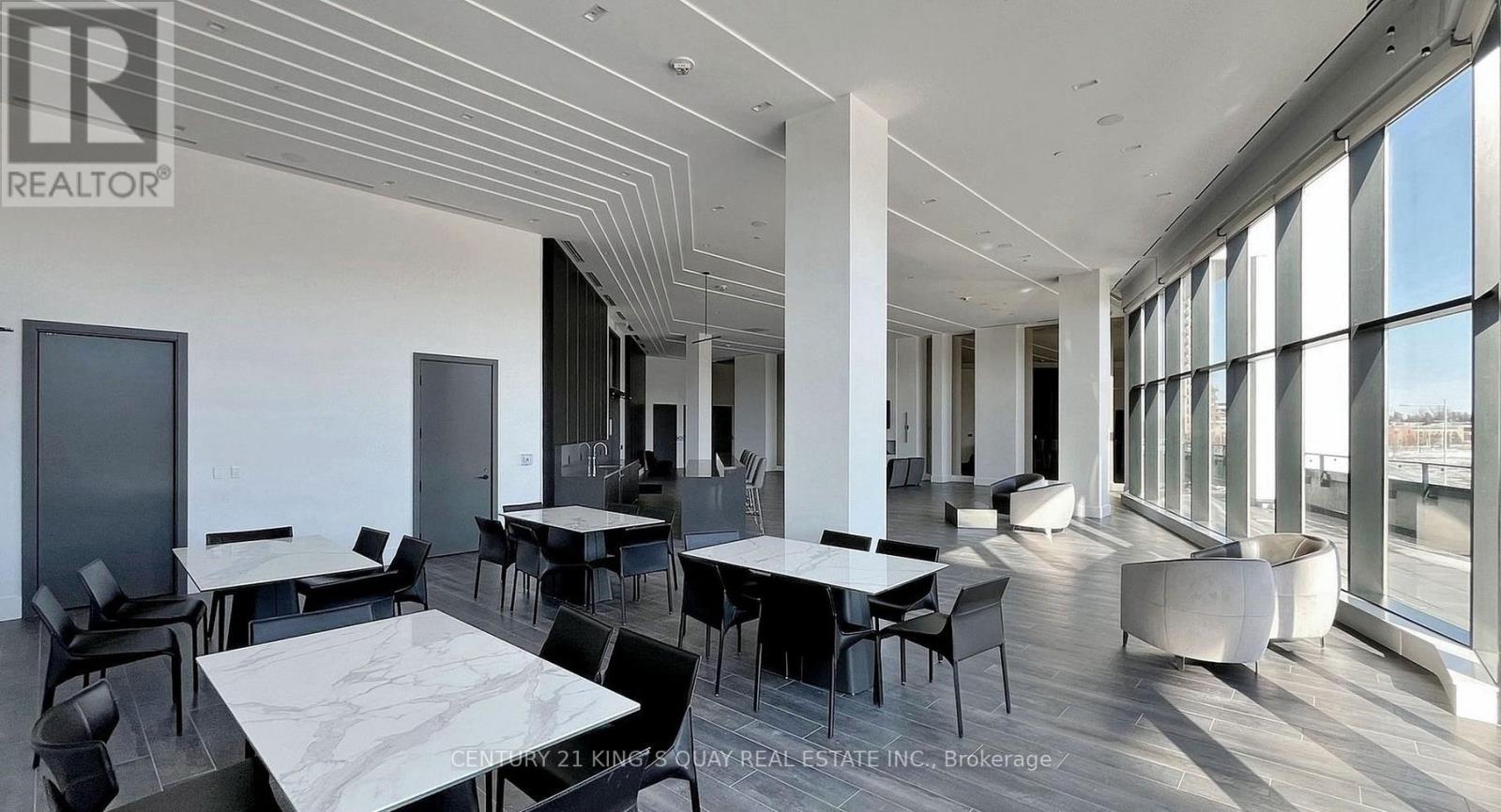 3909 - 8 Water Walk Drive, Markham, Ontario  L3R 6L4 - Photo 32 - N12975340