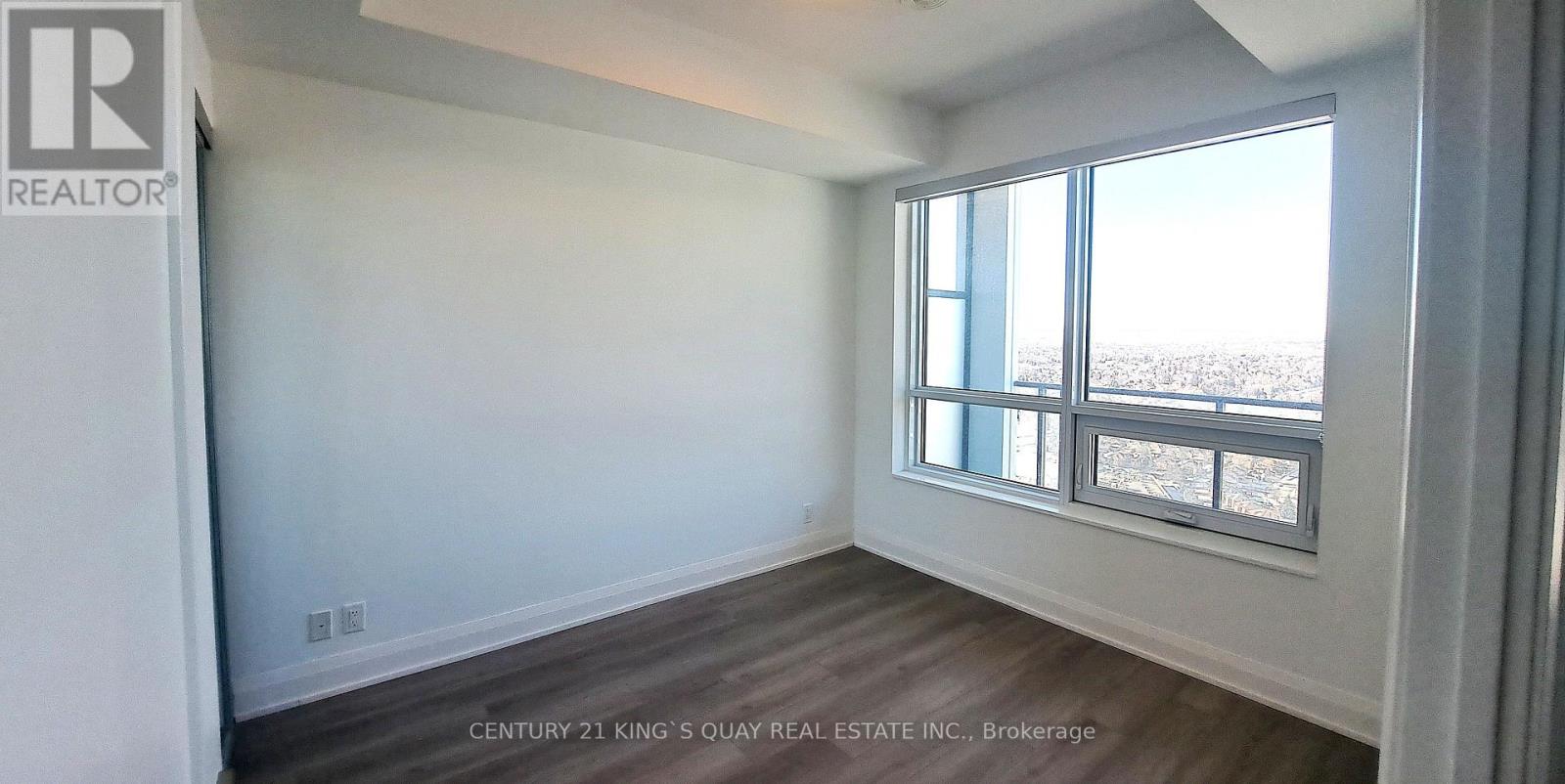 3909 - 8 Water Walk Drive, Markham, Ontario  L3R 6L4 - Photo 15 - N12975340