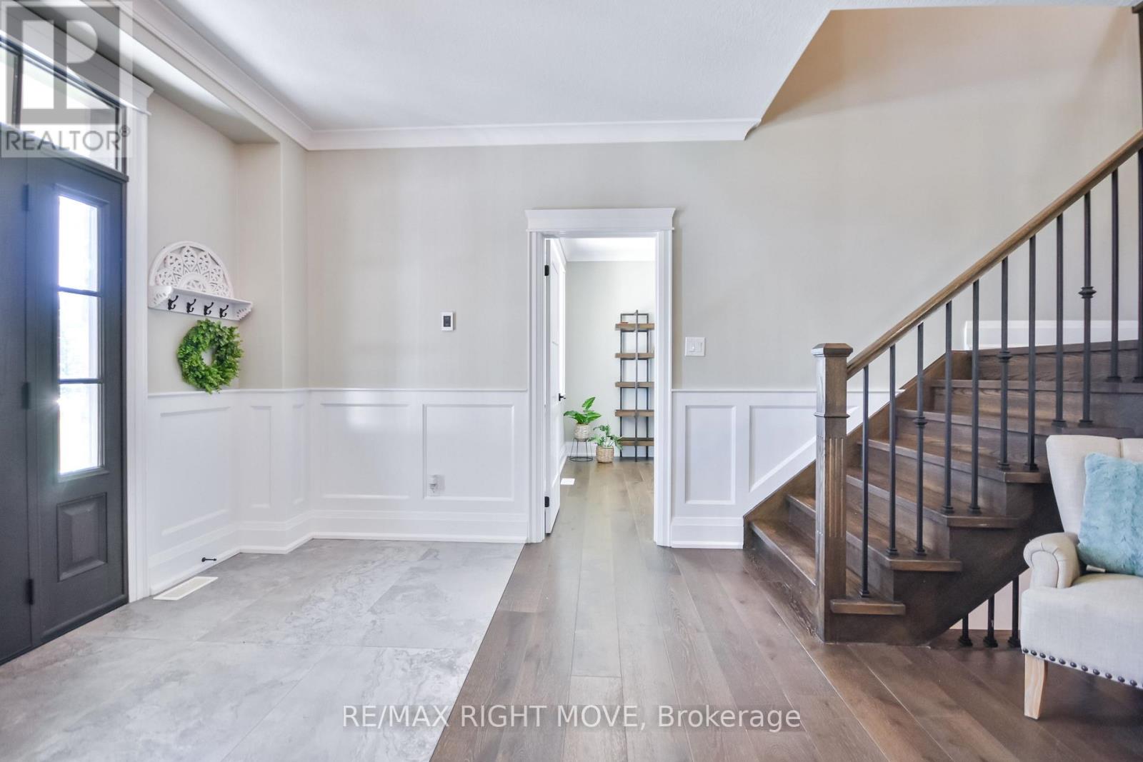 2448 Stockdale Road, Severn, Ontario  L3V 6P9 - Photo 6 - S12665272