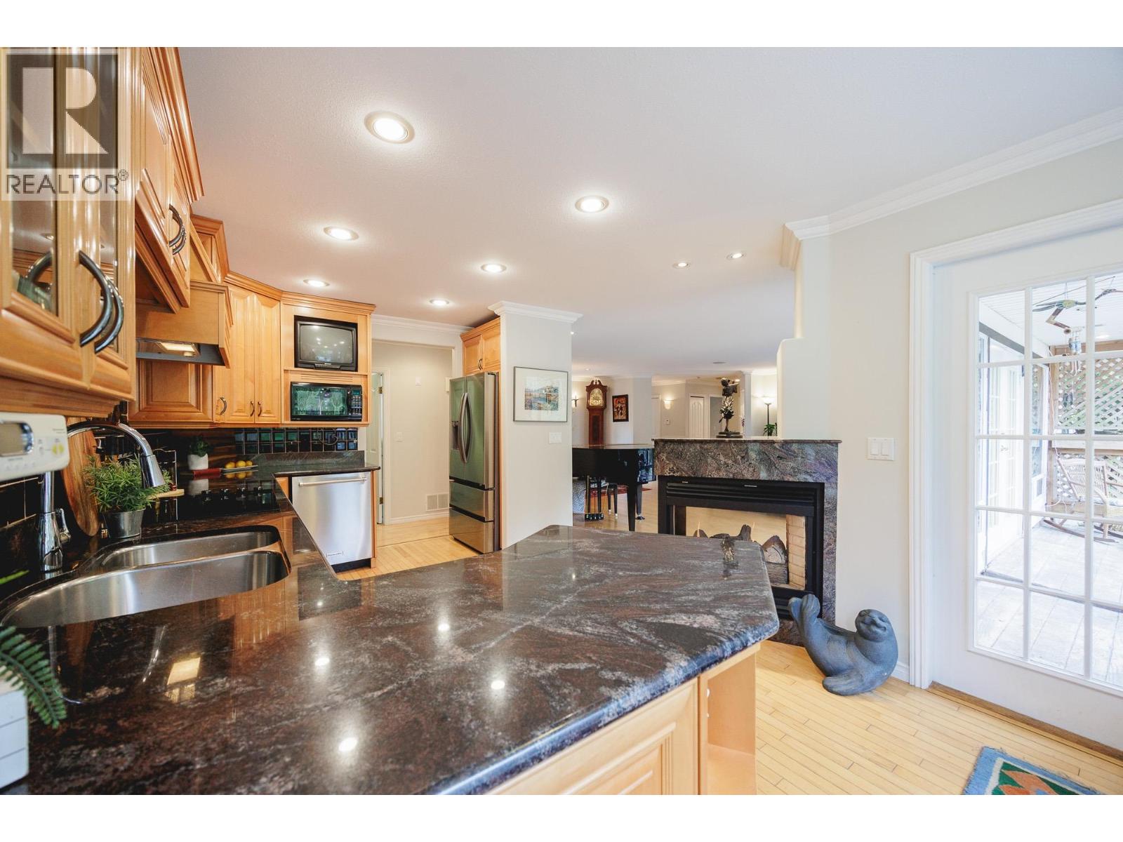 23801 128th Crescent, Maple Ridge, British Columbia  V4R 1P5 - Photo 26 - R3107737