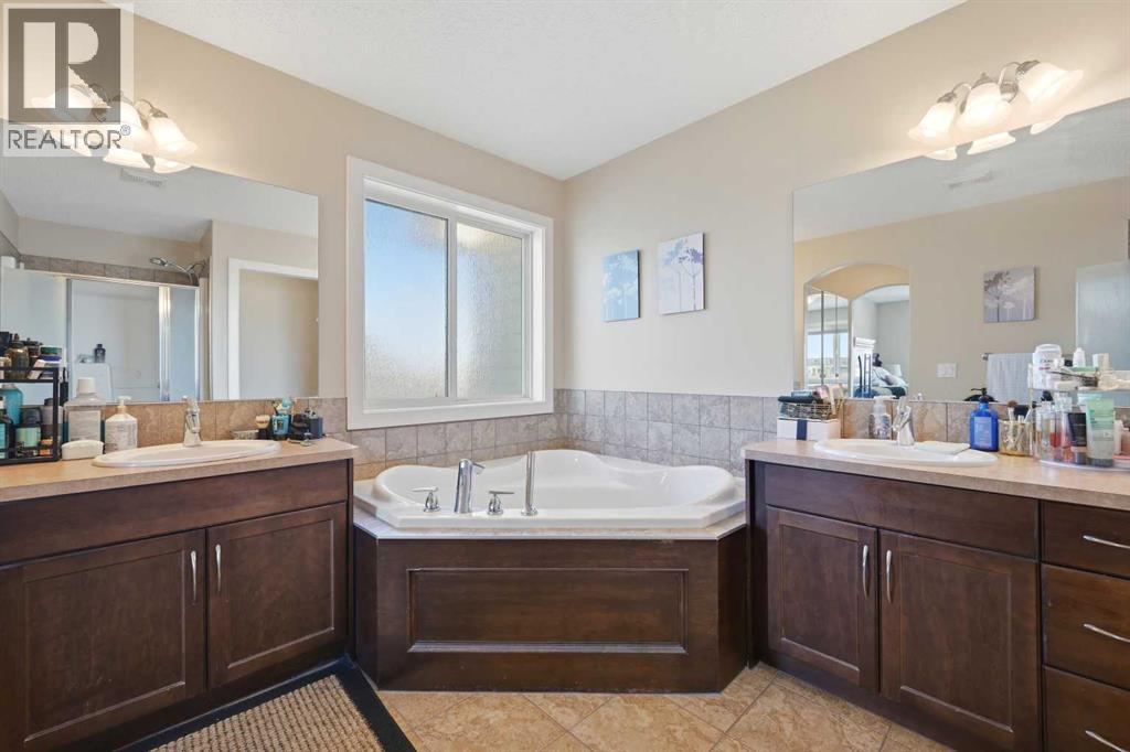 212 Springmere Road, Chestermere, Alberta  T1X 1R3 - Photo 27 - A2291582