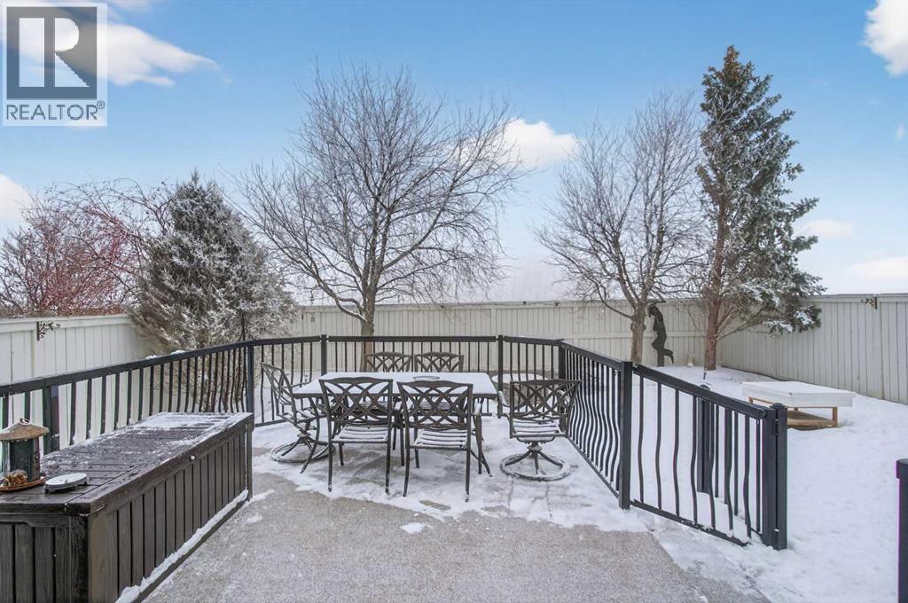 6 Royal Birch Rise NW, Calgary, Alberta  T3G 5K2 - Photo 31 - A2299513