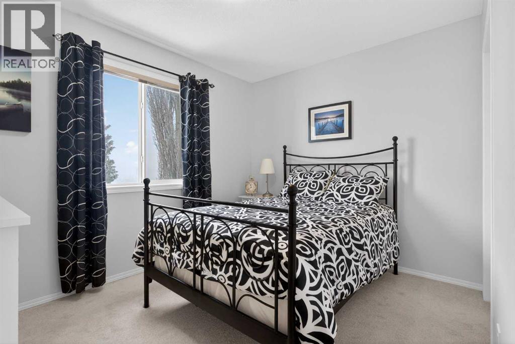 6 Royal Birch Rise NW, Calgary, Alberta  T3G 5K2 - Photo 28 - A2299513