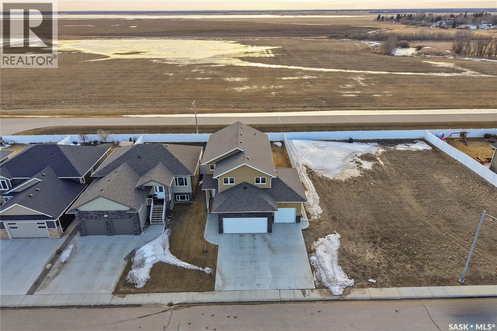 256 Prairie Dawn Drive, Dundurn, Saskatchewan  S0K 1K1 - Photo 54 - SK032454