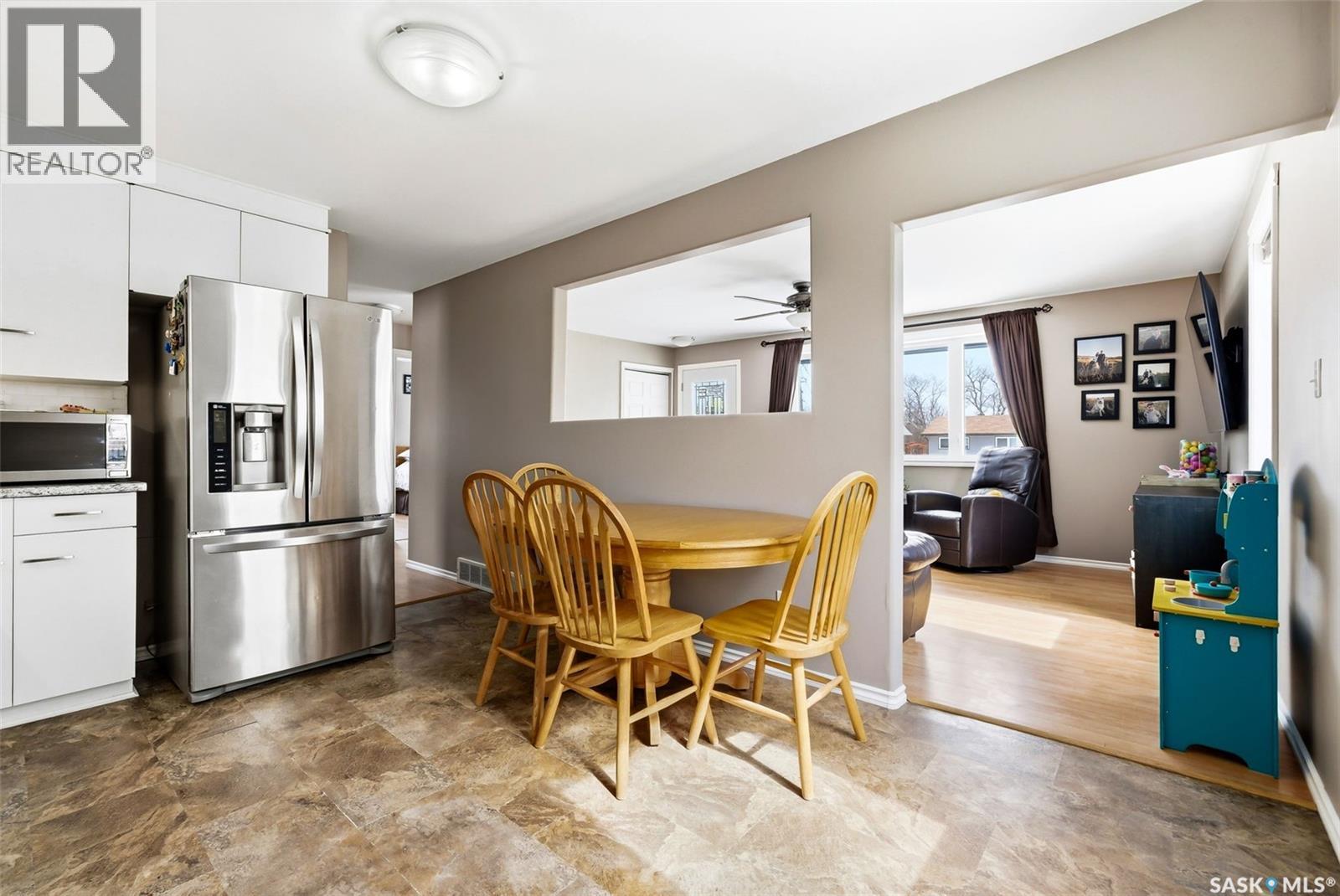 308 Lewis Street, Balgonie, Saskatchewan  S0G 0E0 - Photo 11 - SK032438