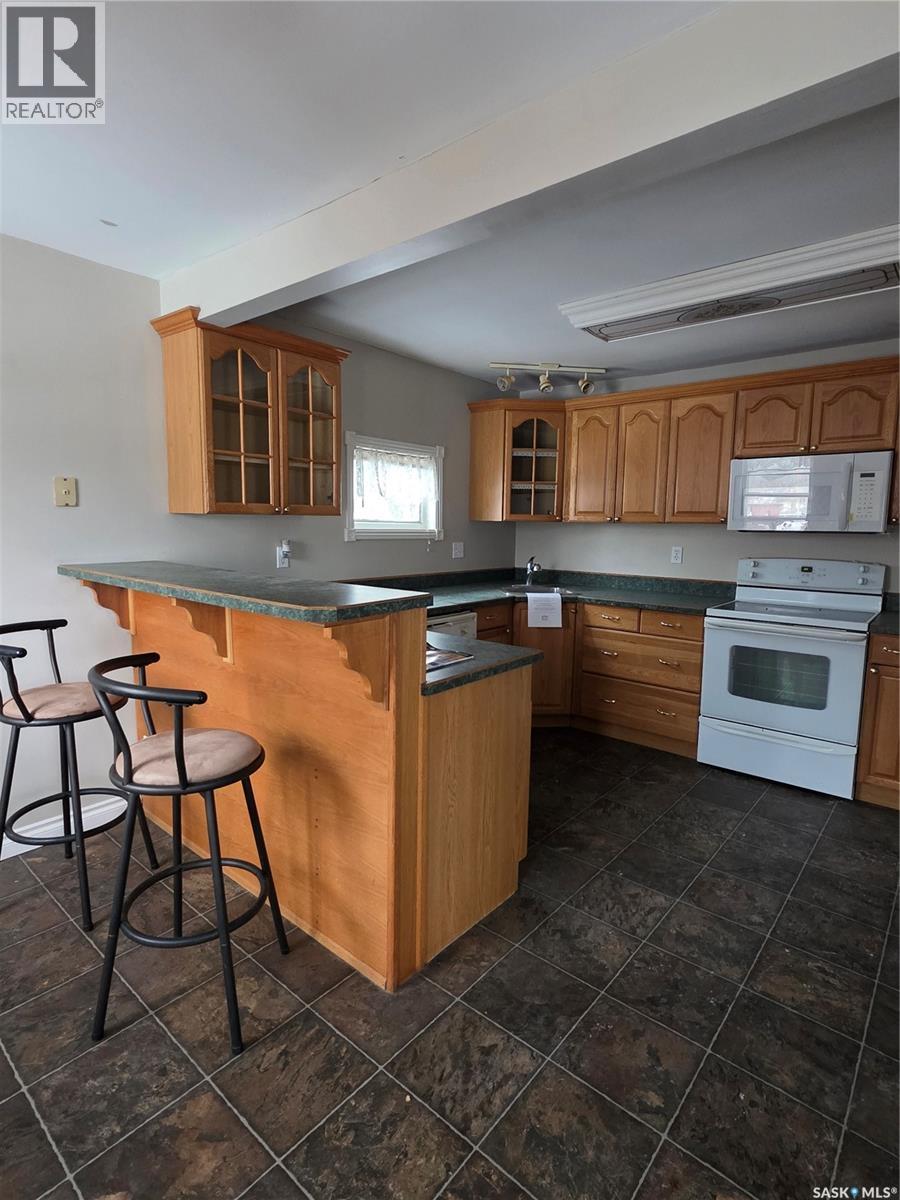 801 Eva Street, Estevan, Saskatchewan  S4A 1P2 - Photo 10 - SK032436