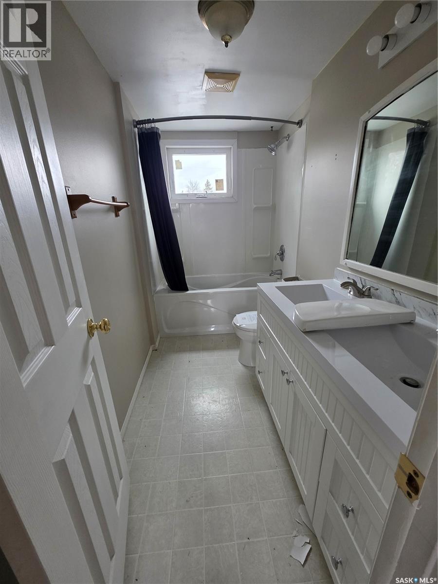 801 Eva Street, Estevan, Saskatchewan  S4A 1P2 - Photo 20 - SK032436