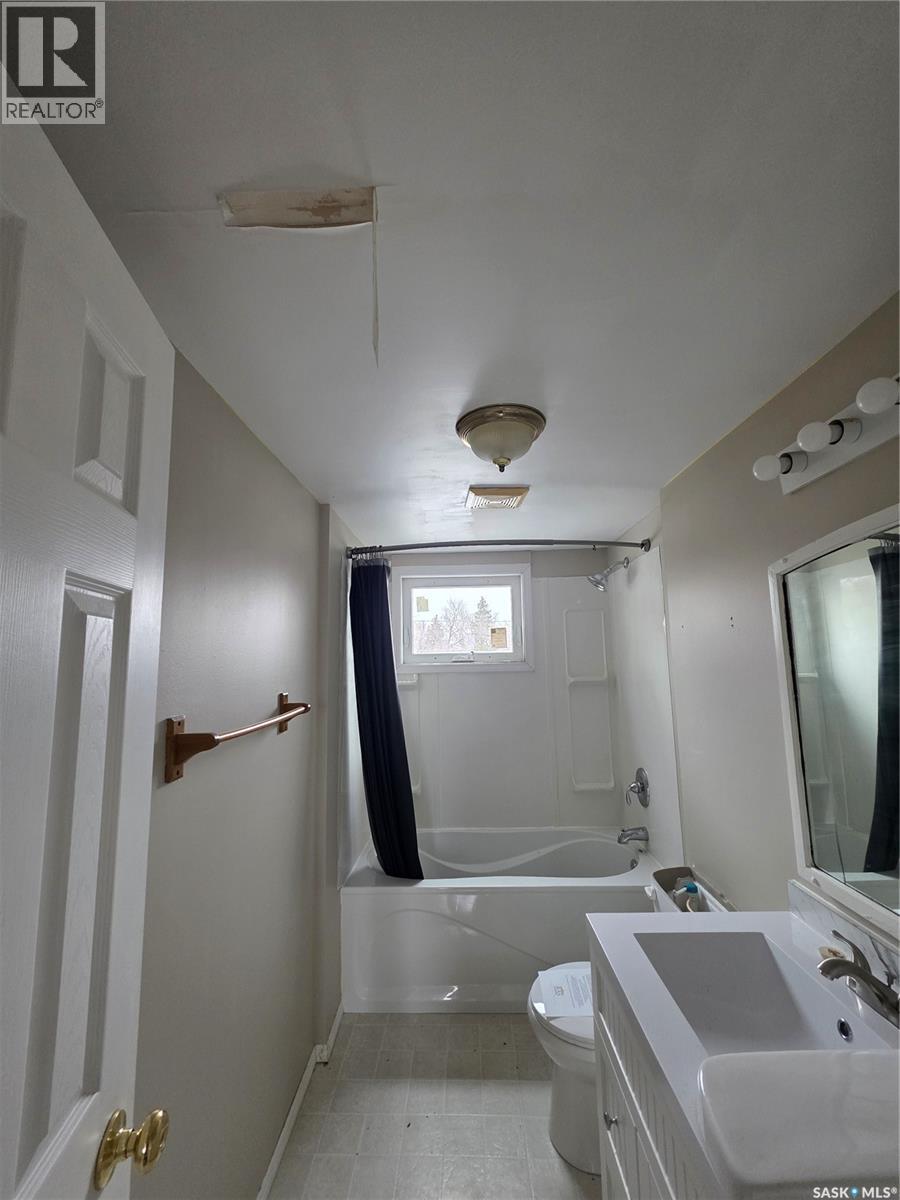 801 Eva Street, Estevan, Saskatchewan  S4A 1P2 - Photo 21 - SK032436