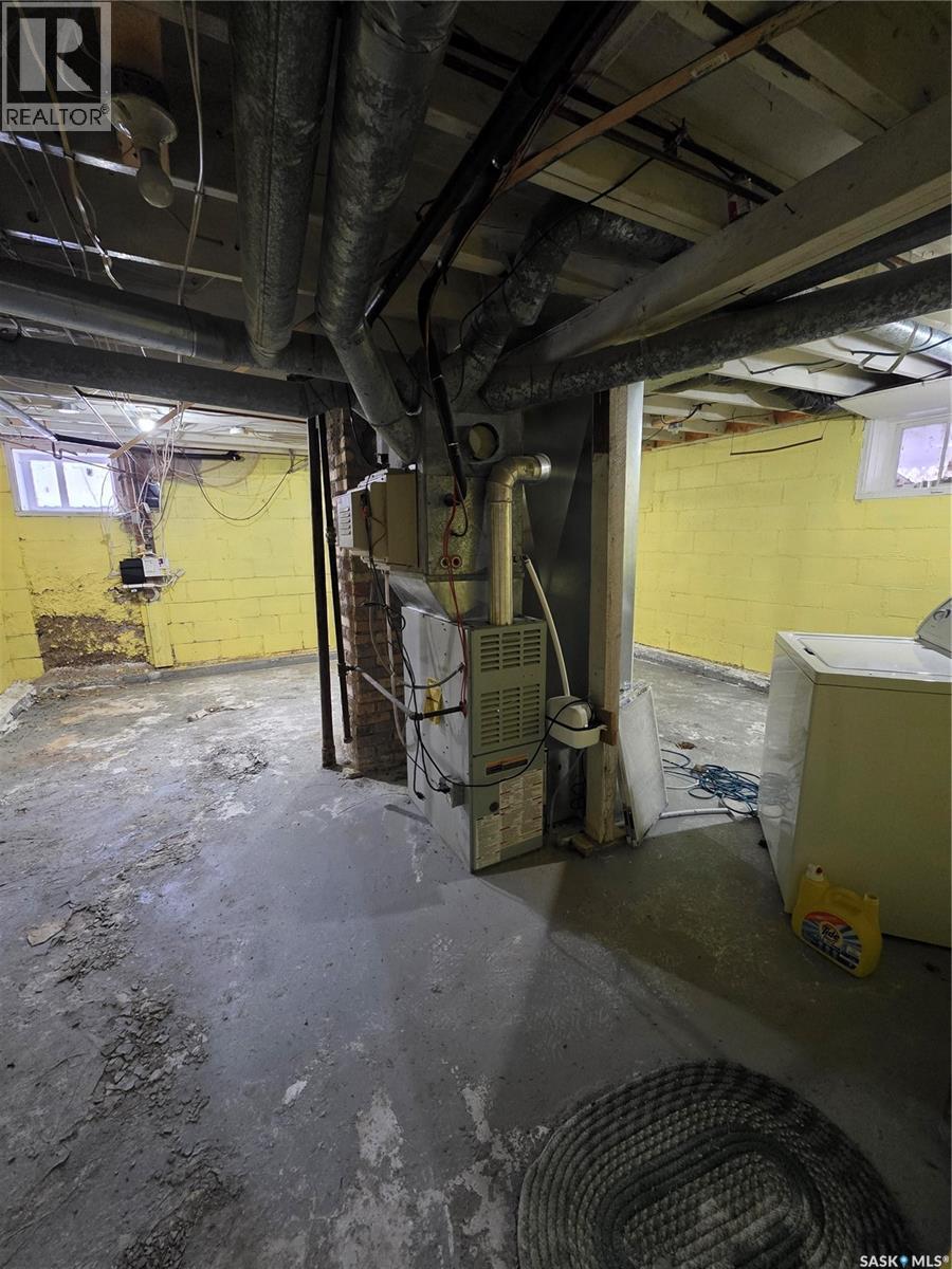 801 Eva Street, Estevan, Saskatchewan  S4A 1P2 - Photo 32 - SK032436