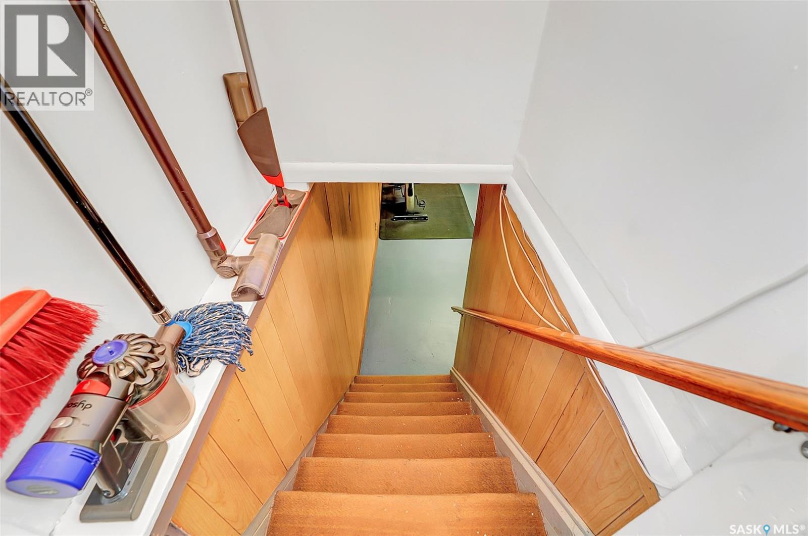 1131 H Avenue N, Saskatoon, Saskatchewan  S7L 2C8 - Photo 20 - SK032380