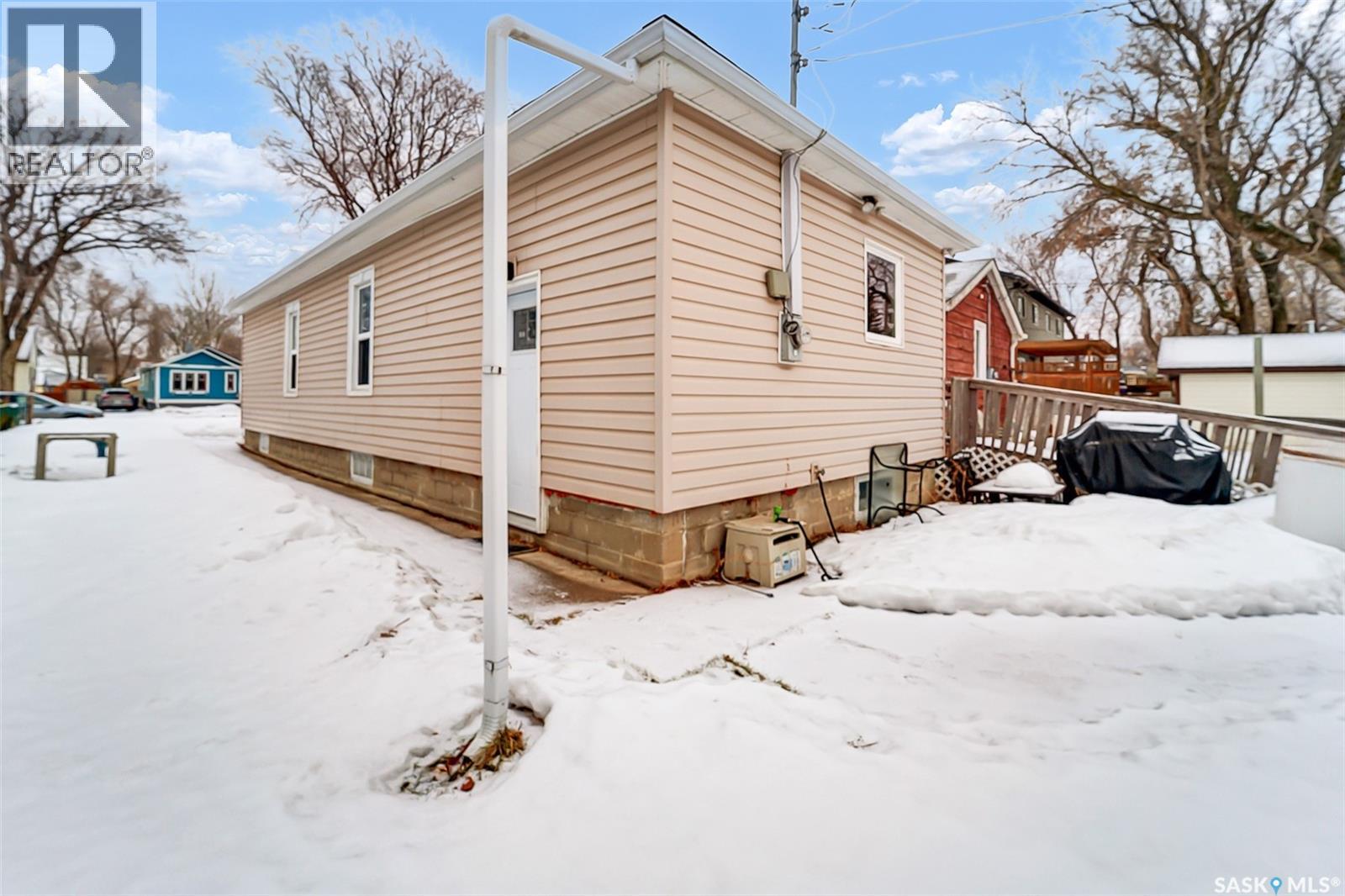 1131 H Avenue N, Saskatoon, Saskatchewan  S7L 2C8 - Photo 32 - SK032380