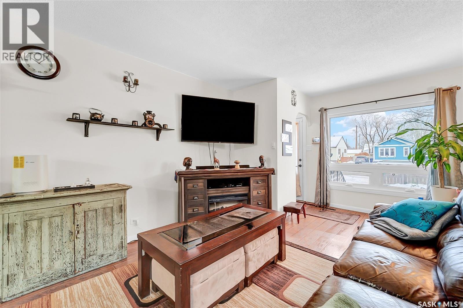 1131 H Avenue N, Saskatoon, Saskatchewan  S7L 2C8 - Photo 6 - SK032380