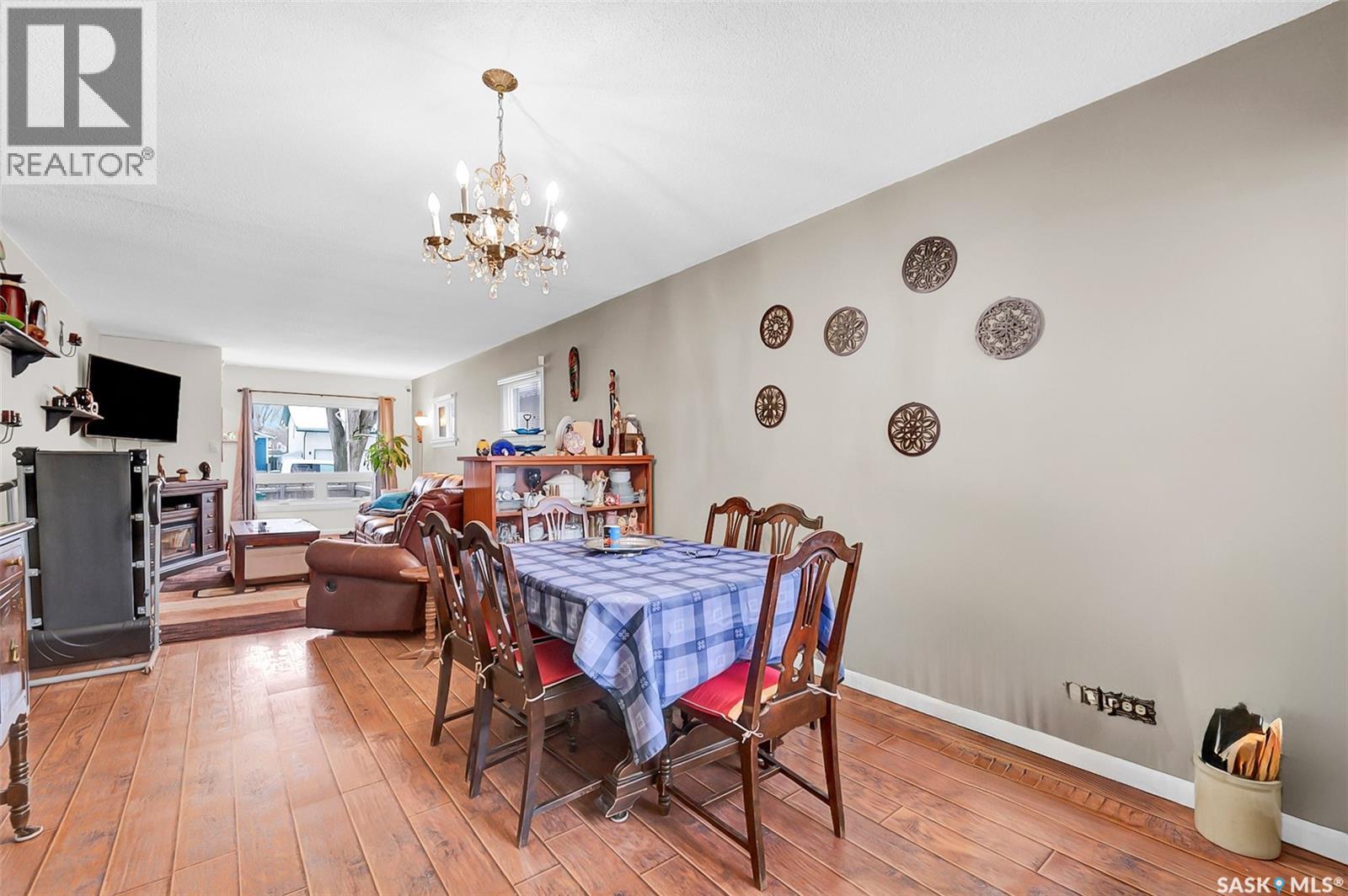 1131 H Avenue N, Saskatoon, Saskatchewan  S7L 2C8 - Photo 8 - SK032380