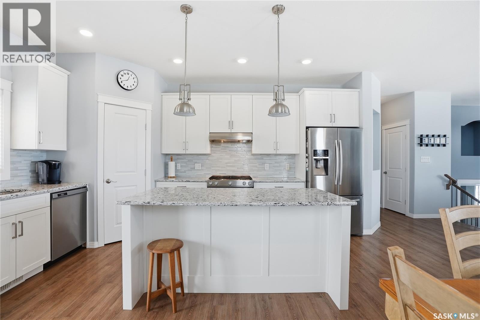 922 Salmon Way, Martensville, Saskatchewan  S0K 2T1 - Photo 11 - SK032212