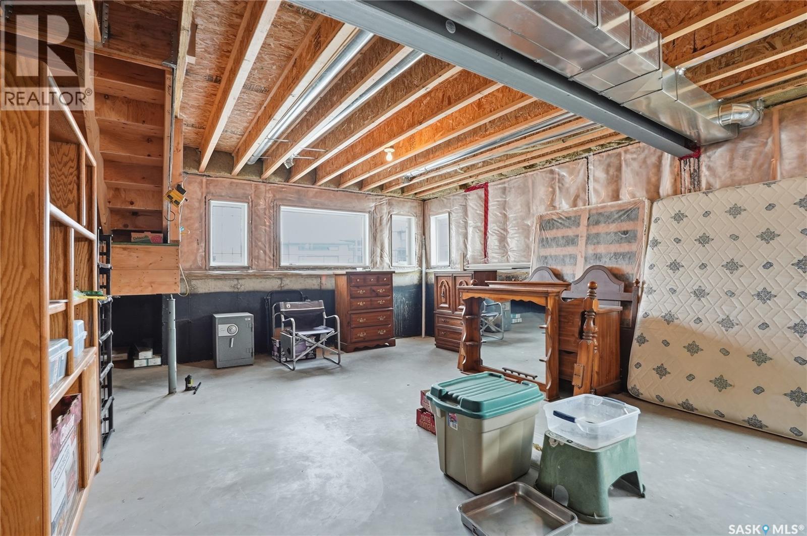 922 Salmon Way, Martensville, Saskatchewan  S0K 2T1 - Photo 33 - SK032212