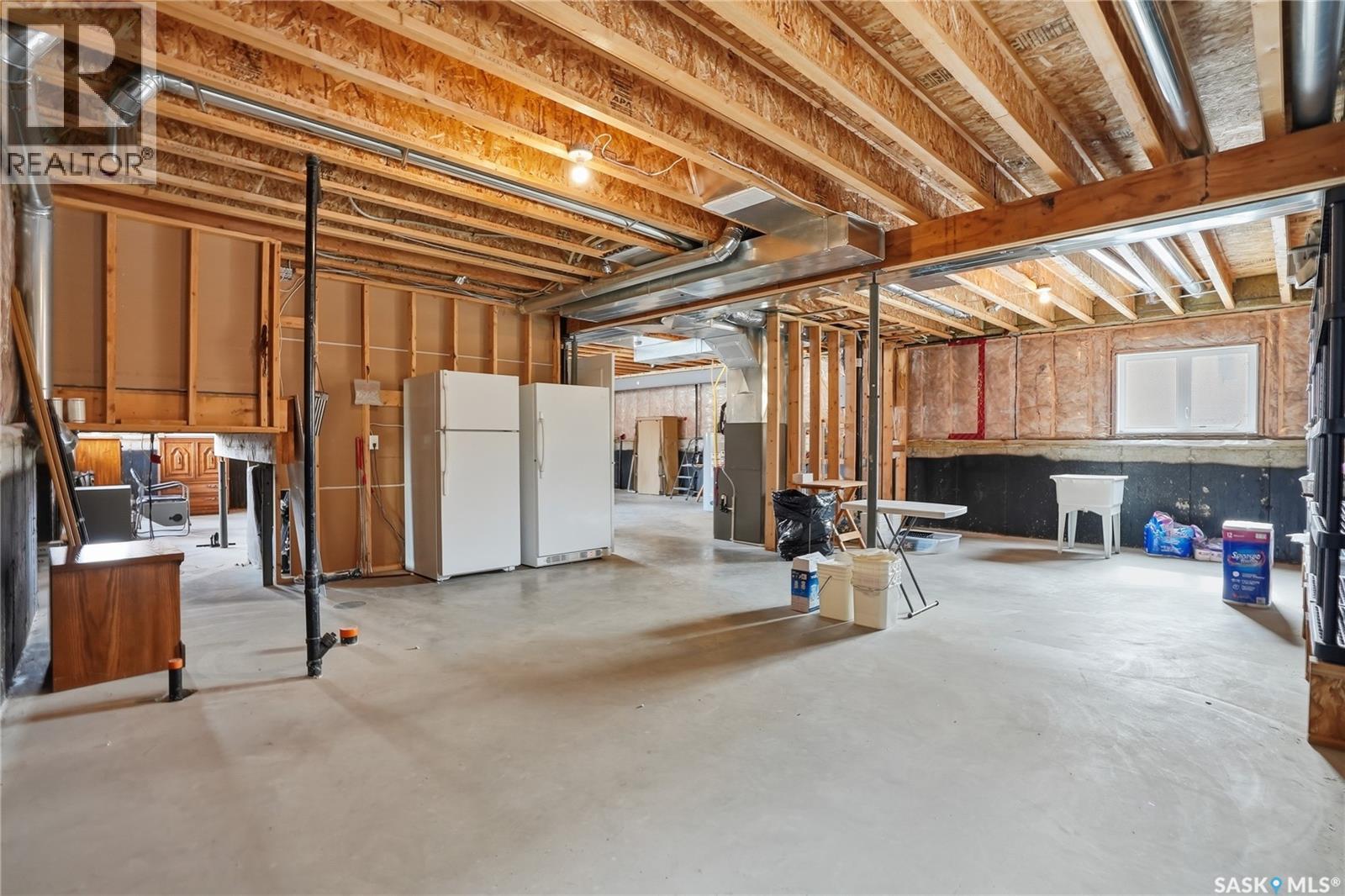 922 Salmon Way, Martensville, Saskatchewan  S0K 2T1 - Photo 35 - SK032212