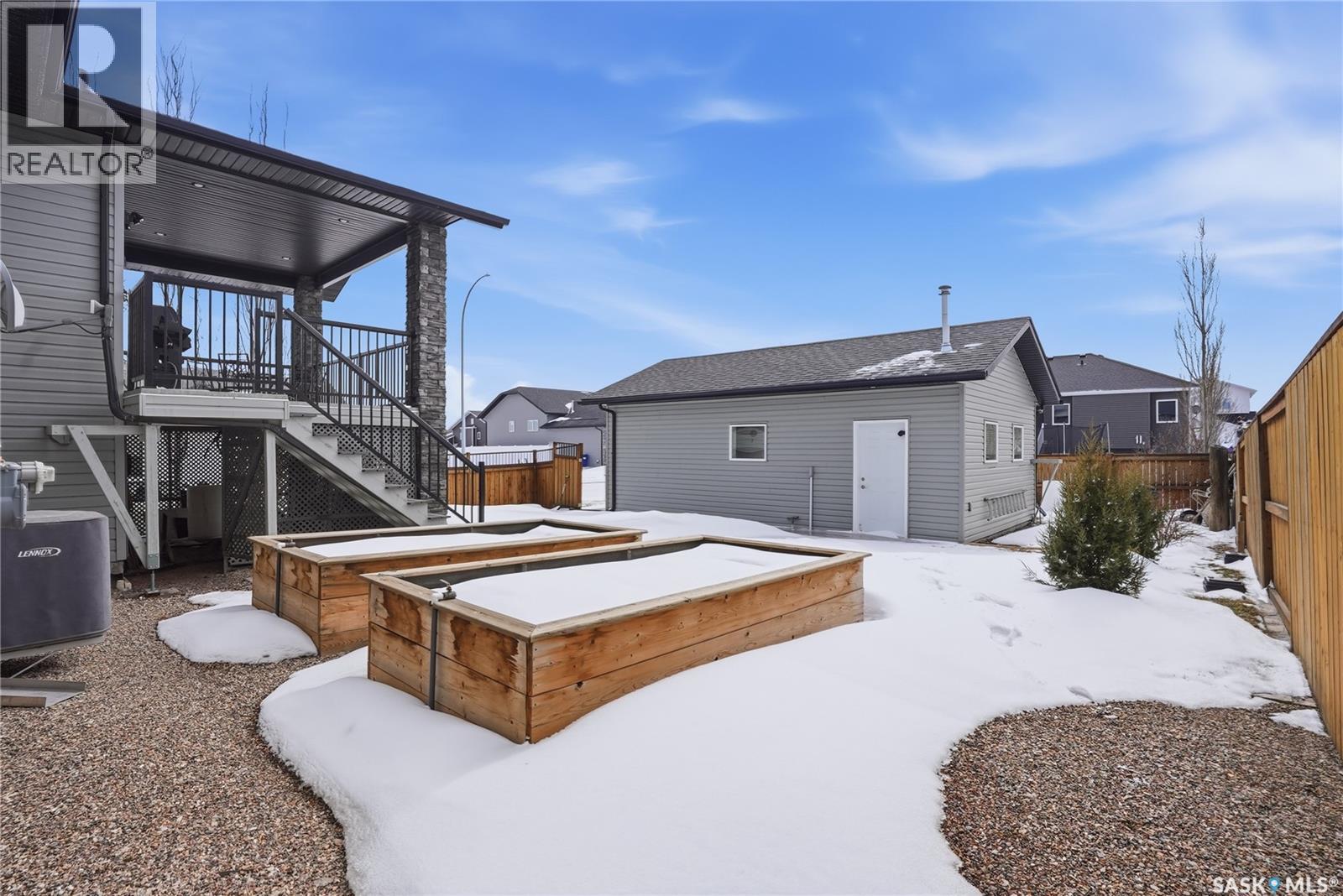 922 Salmon Way, Martensville, Saskatchewan  S0K 2T1 - Photo 39 - SK032212