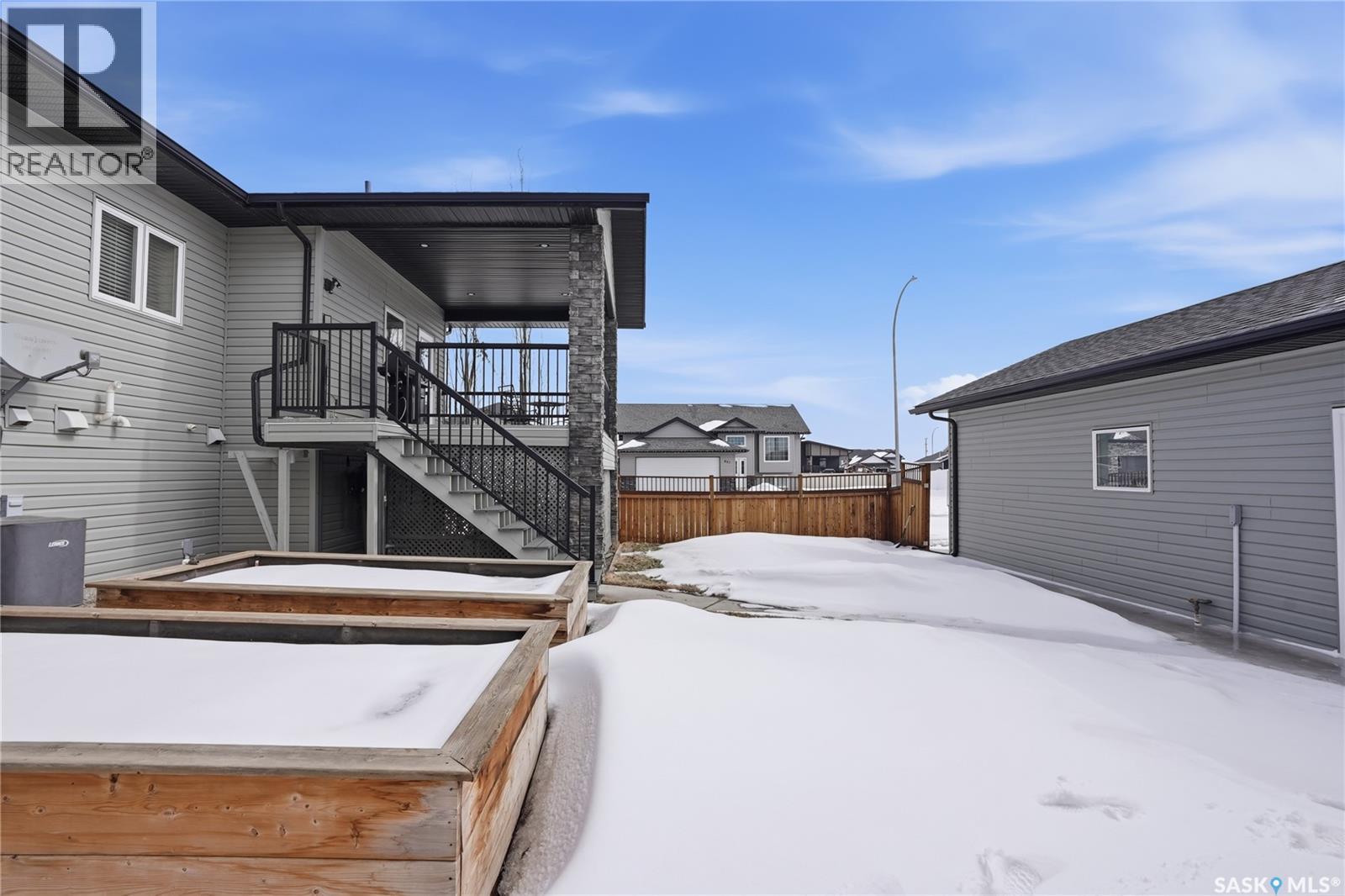 922 Salmon Way, Martensville, Saskatchewan  S0K 2T1 - Photo 40 - SK032212