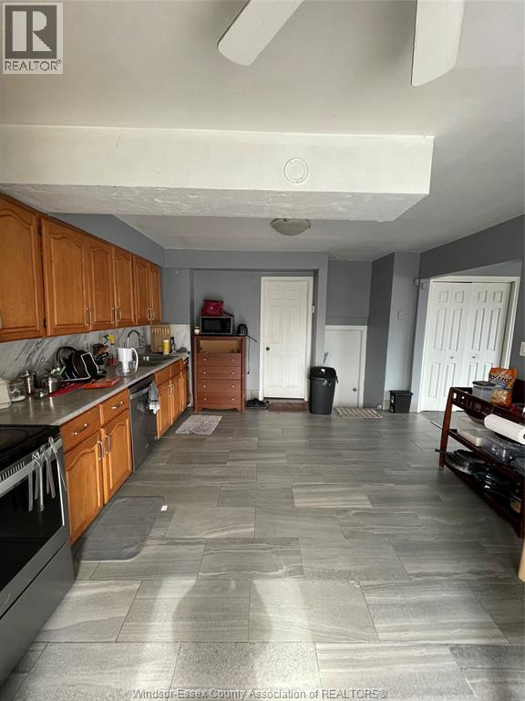 1095 Partington, Windsor, Ontario  N9B 2P1 - Photo 7 - 26007629