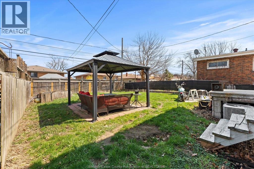 1384 Pillette, Windsor, Ontario  N8Y 3B9 - Photo 24 - 26007626