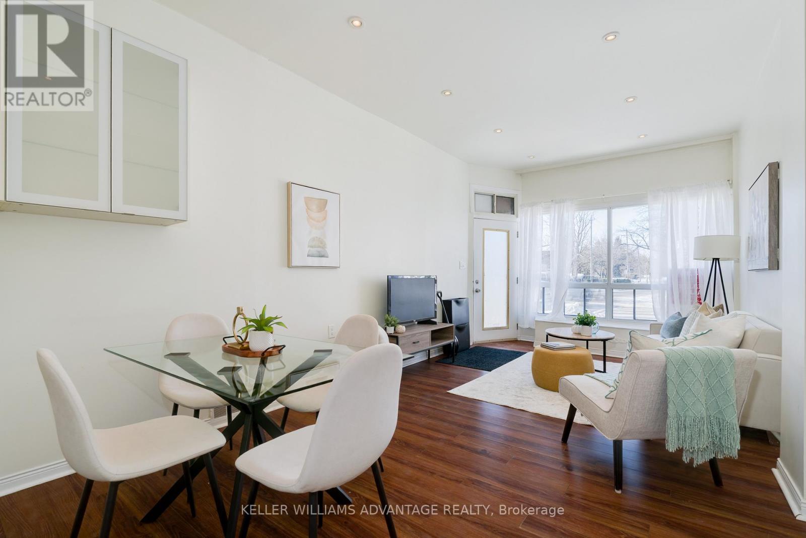 493 Jones Avenue, Toronto, Ontario  M4J 3G8 - Photo 6 - E12800224