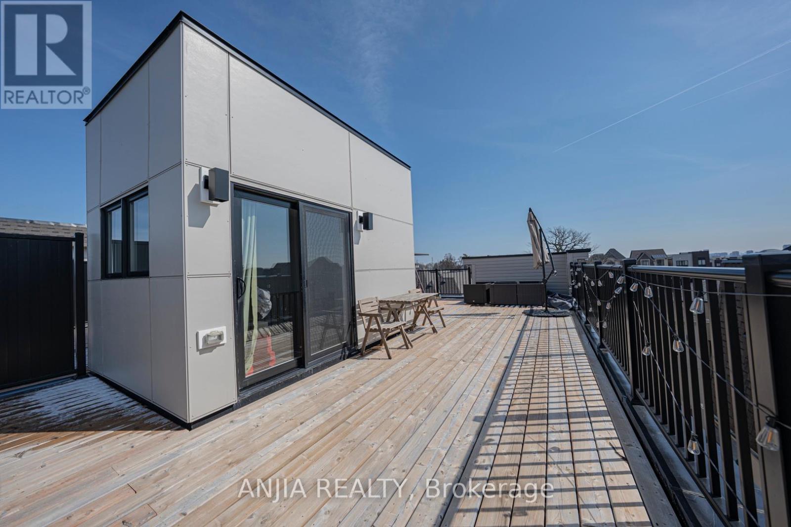 17 William Shearn Crescent S, Markham, Ontario  L6C 3J3 - Photo 29 - N12948722