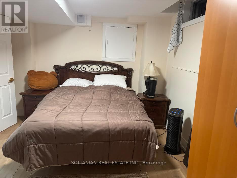 337 Bristol Road, Newmarket, Ontario  L3Y 8A1 - Photo 4 - N12841754