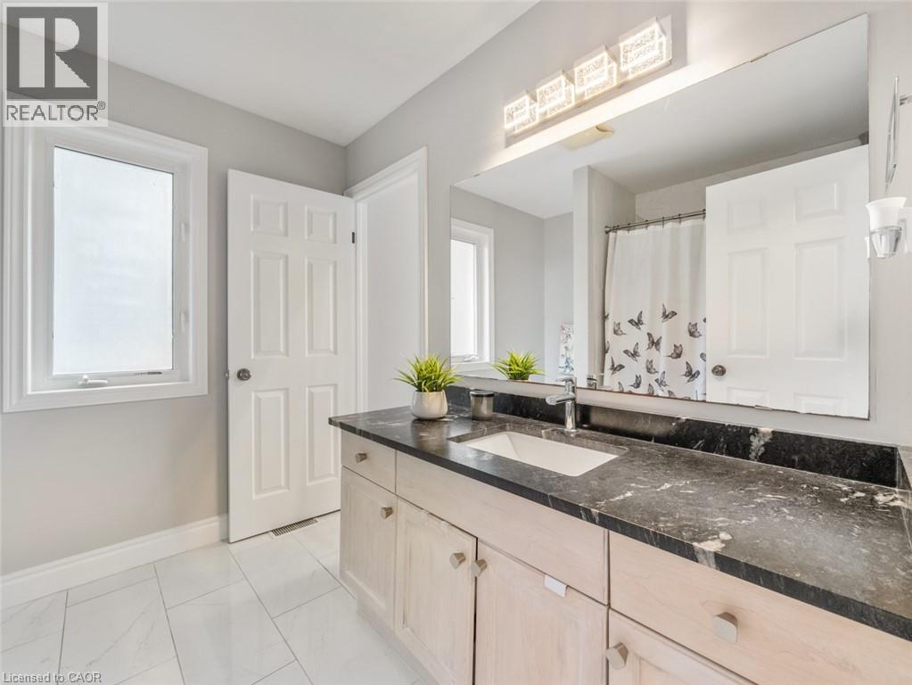 1260 Old Zeller Drive, Kitchener, Ontario  N2A 0A2 - Photo 12 - 40819191