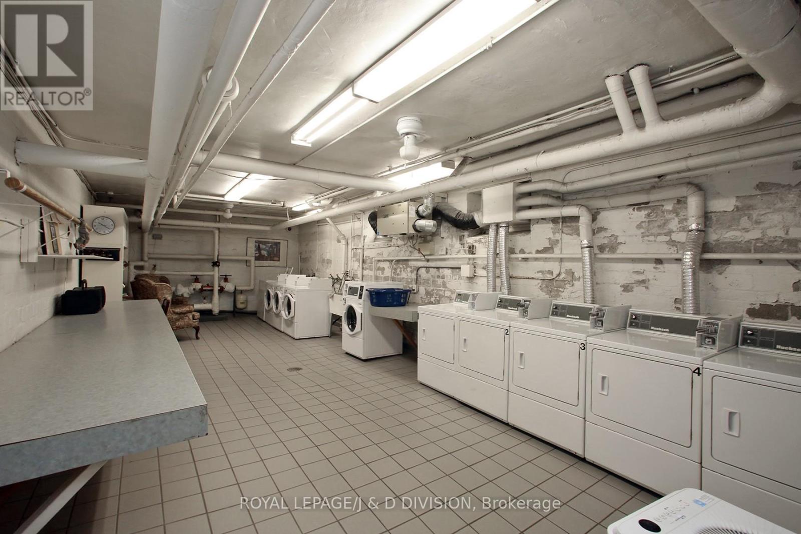 432 - 150 Farnham Avenue, Toronto, Ontario  M4V 1H5 - Photo 19 - C12976668