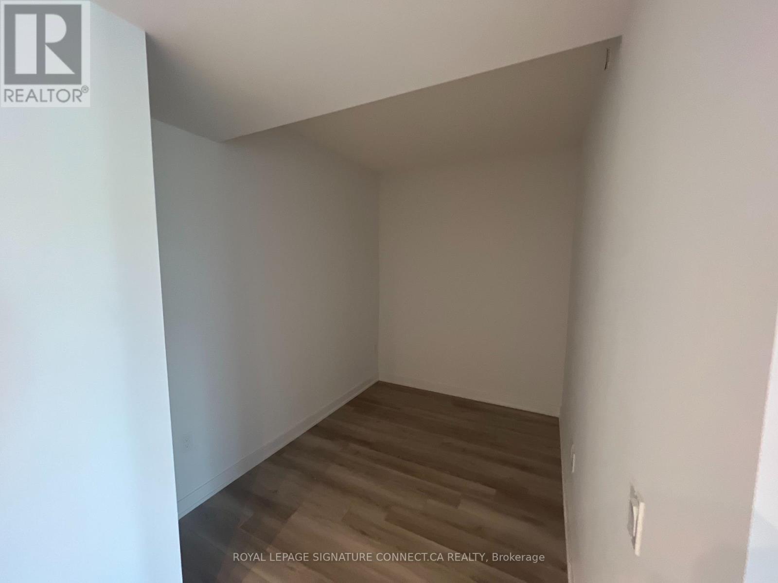 1601 - 238 Simcoe Street, Toronto, Ontario  M5T 3B9 - Photo 9 - C12976680