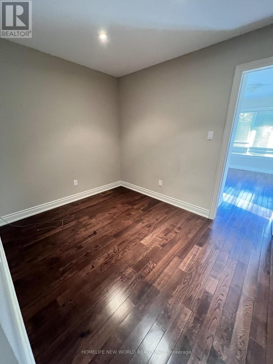 216b Finch Avenue W, Toronto, Ontario  M2R 1M5 - Photo 17 - C12976684