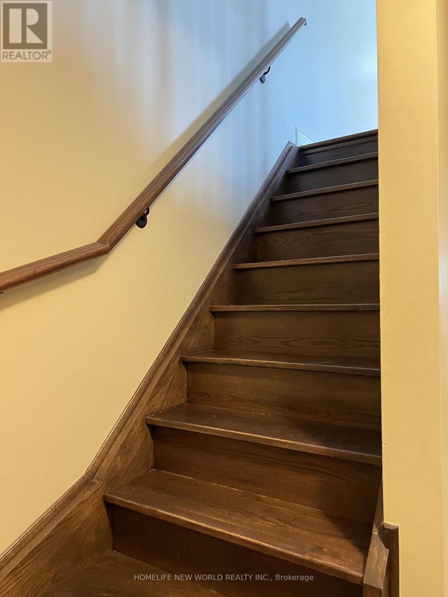 216b Finch Avenue W, Toronto, Ontario  M2R 1M5 - Photo 5 - C12976684