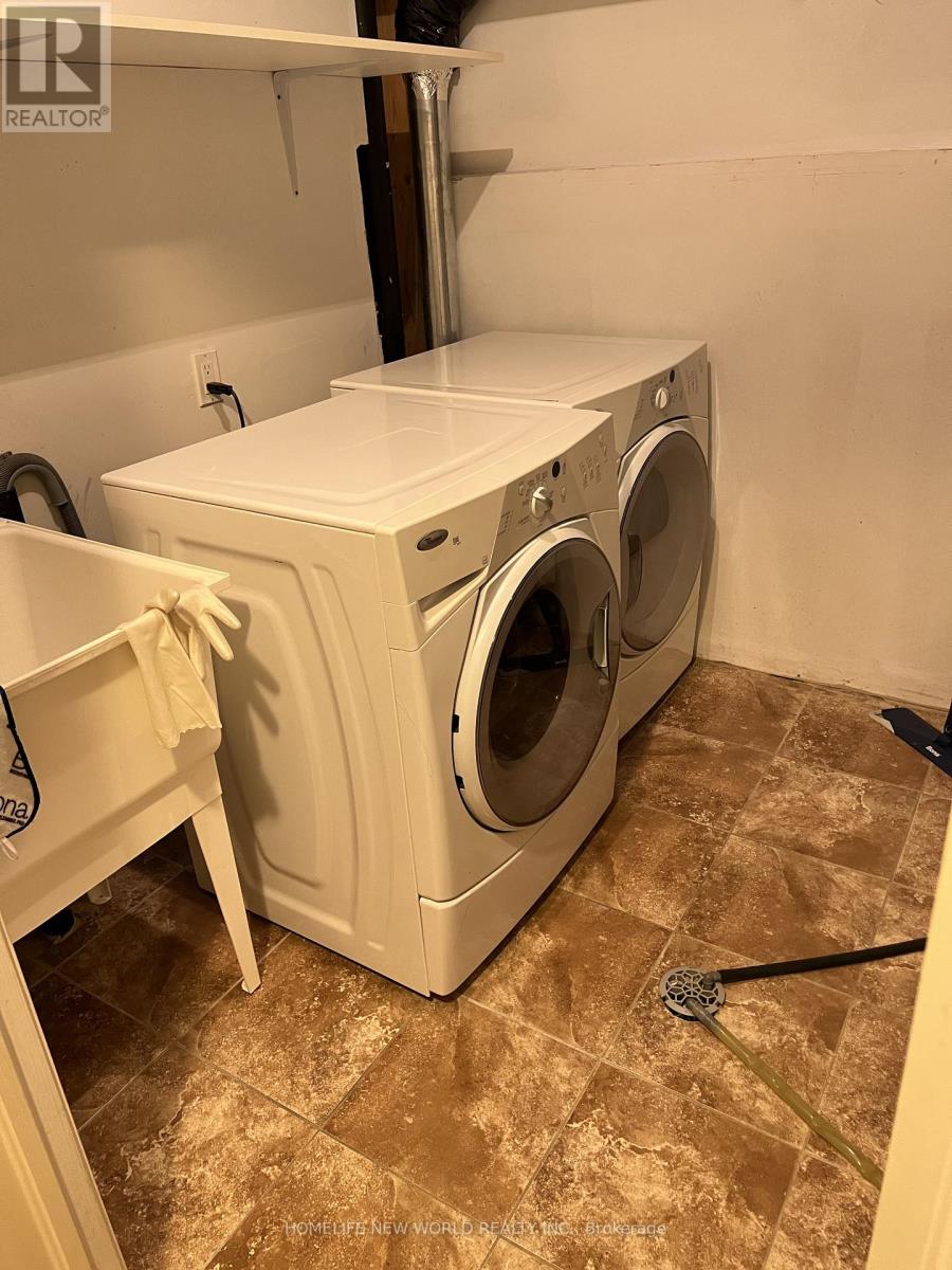 216b Finch Avenue W, Toronto, Ontario  M2R 1M5 - Photo 6 - C12976684