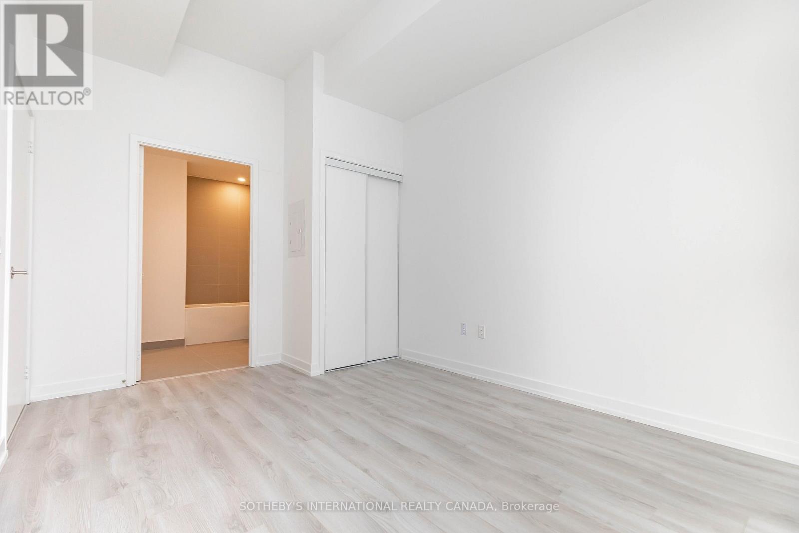 403 - 33 Helendale Avenue, Toronto, Ontario  M4R 0A4 - Photo 14 - C12976720