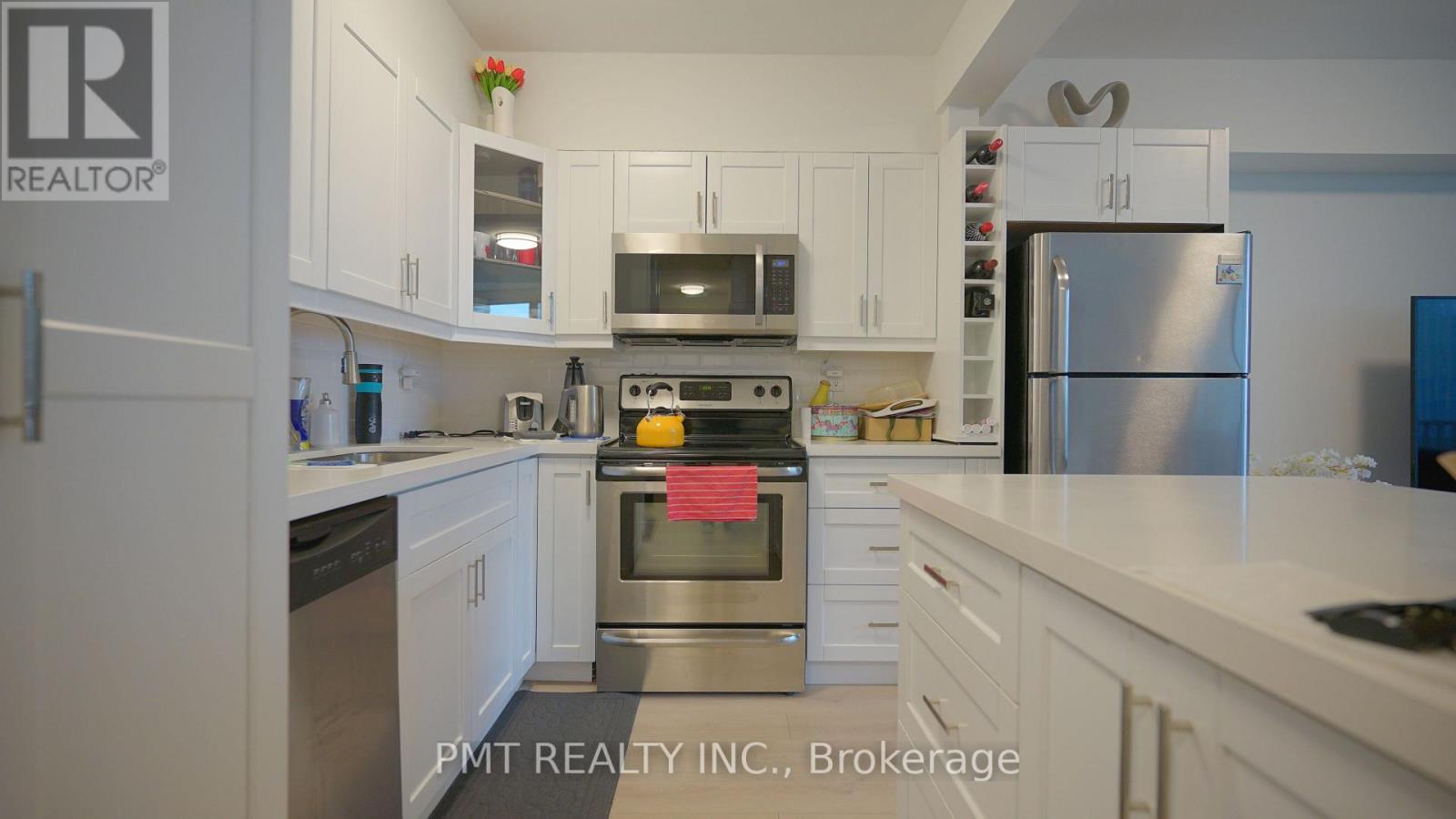 1430 - 33 Harbour Square, Toronto, Ontario  M5J 2G2 - Photo 10 - C12976740