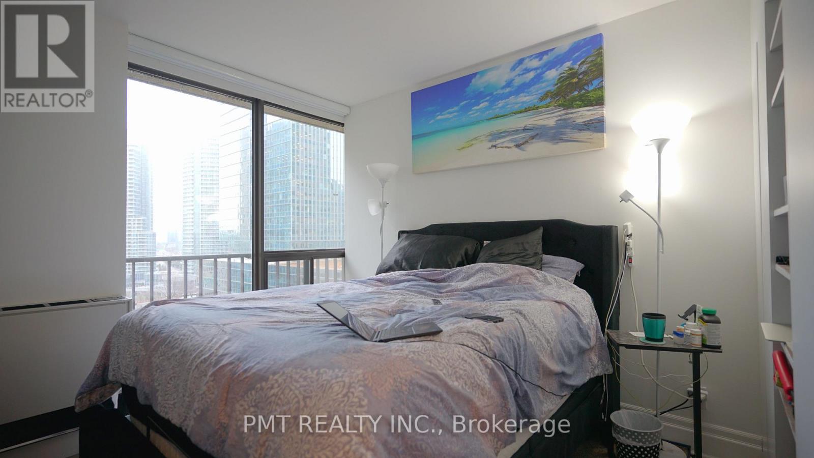 1430 - 33 Harbour Square, Toronto, Ontario  M5J 2G2 - Photo 12 - C12976740