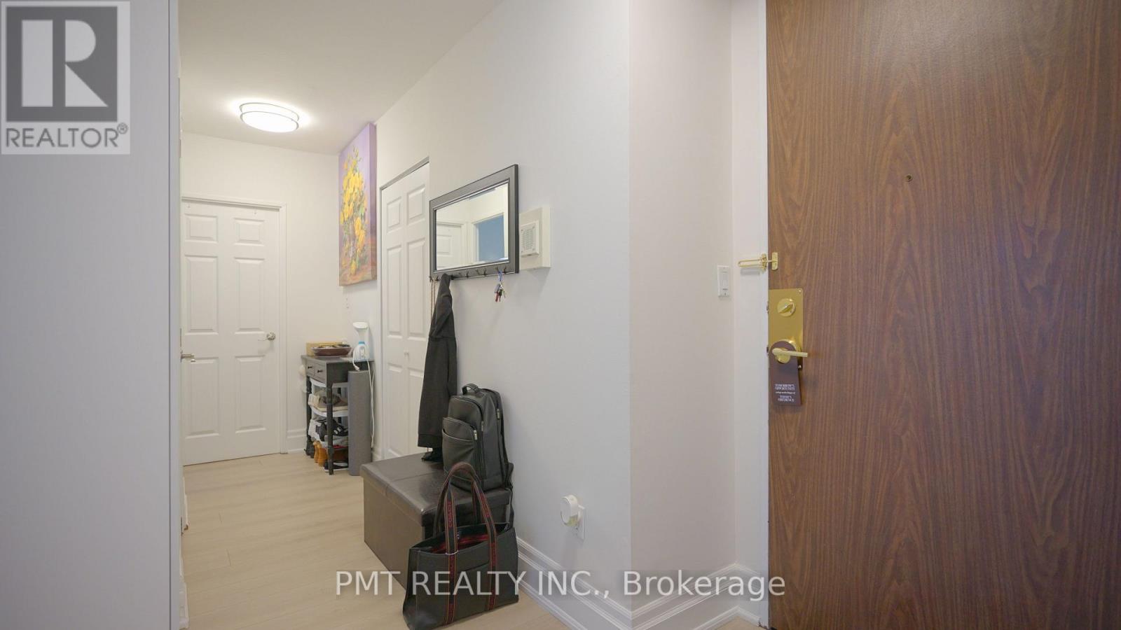 1430 - 33 Harbour Square, Toronto, Ontario  M5J 2G2 - Photo 14 - C12976740