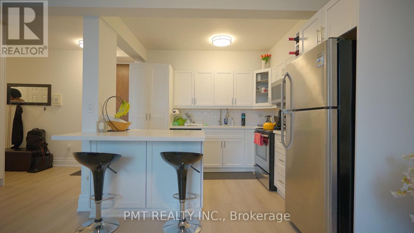 1430 - 33 Harbour Square, Toronto, Ontario  M5J 2G2 - Photo 7 - C12976740