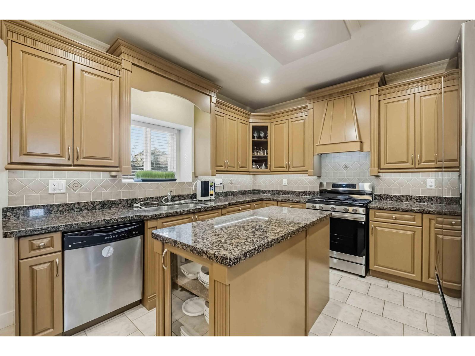 7097 149a Street, Surrey, British Columbia  V3S 1K2 - Photo 10 - R3104921