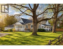 320 WHITMORE Drive, Waterloo, Ontario