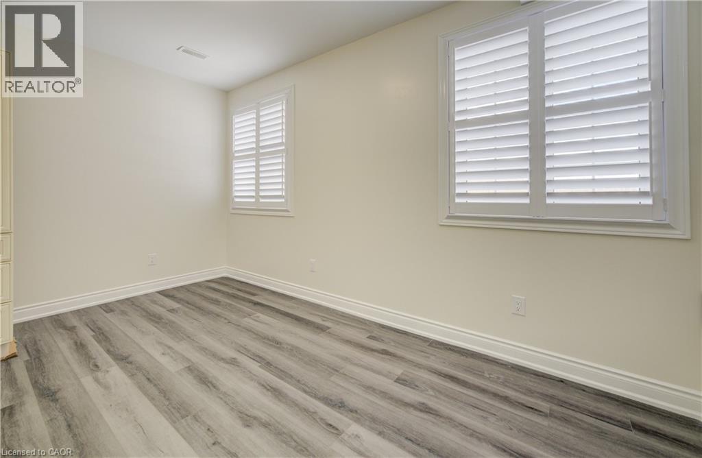 588 Beckview Crescent, Kitchener, Ontario  N2R 0R4 - Photo 39 - 40802349