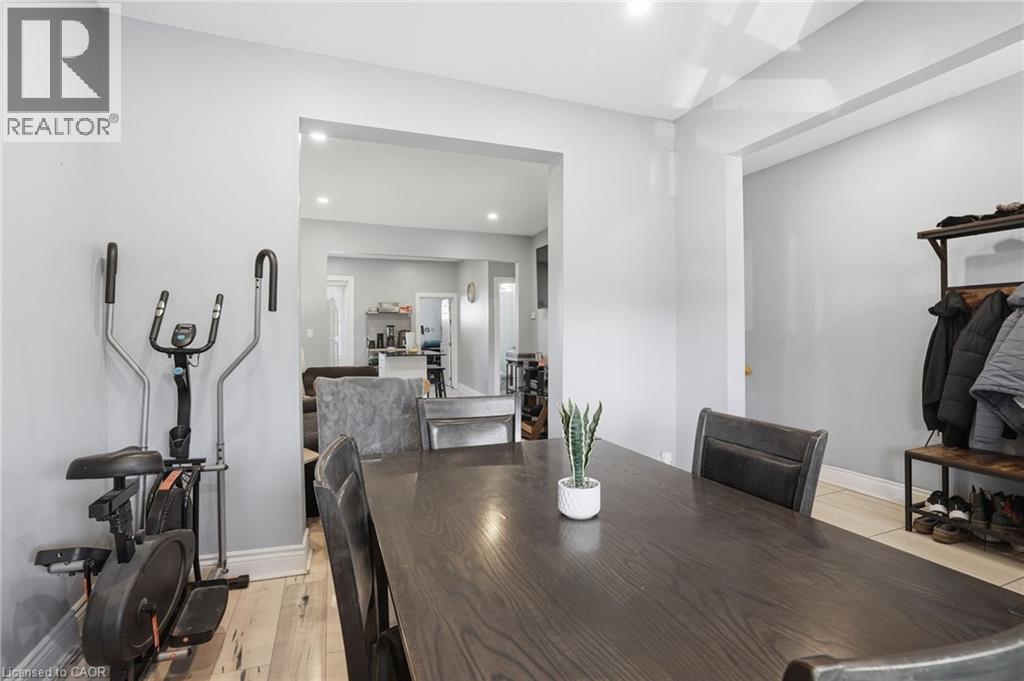 75 Niagara Street, Hamilton, Ontario  L8L 6A4 - Photo 9 - 40815294